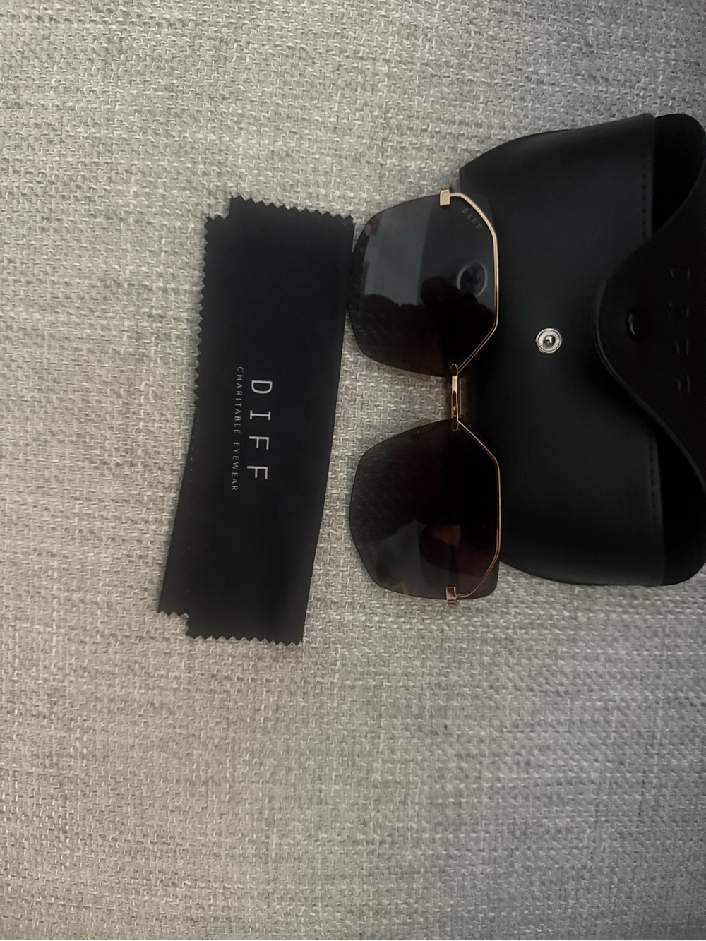 DIFF Rimless Sunglasses in Gold with Brown Gradient Lenses